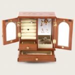 Retro Wooden Jewelry Storage Box - Image 3