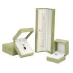Scalloped Edge Velvet Jewelry Box